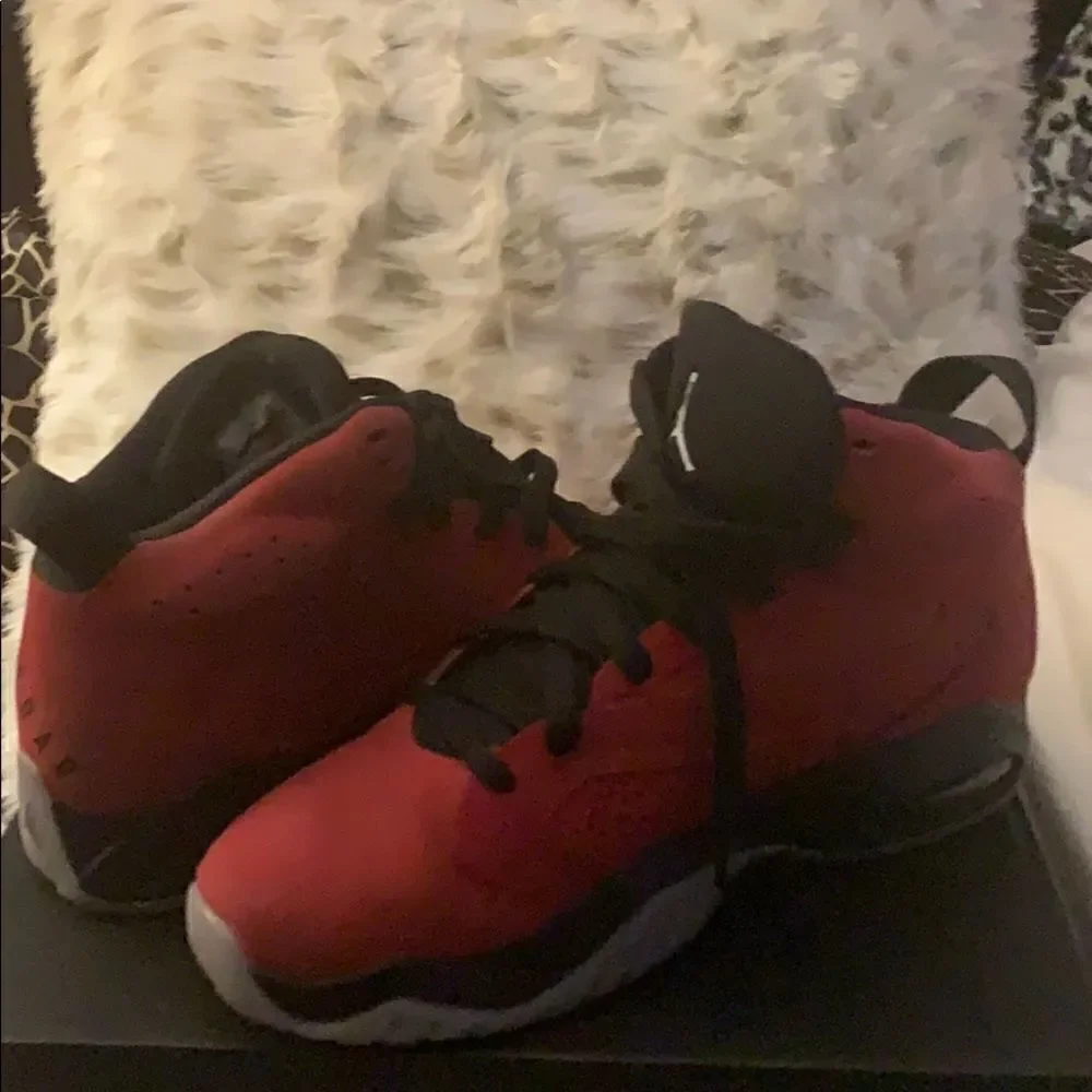 Air jordan 13 retro black university red‎